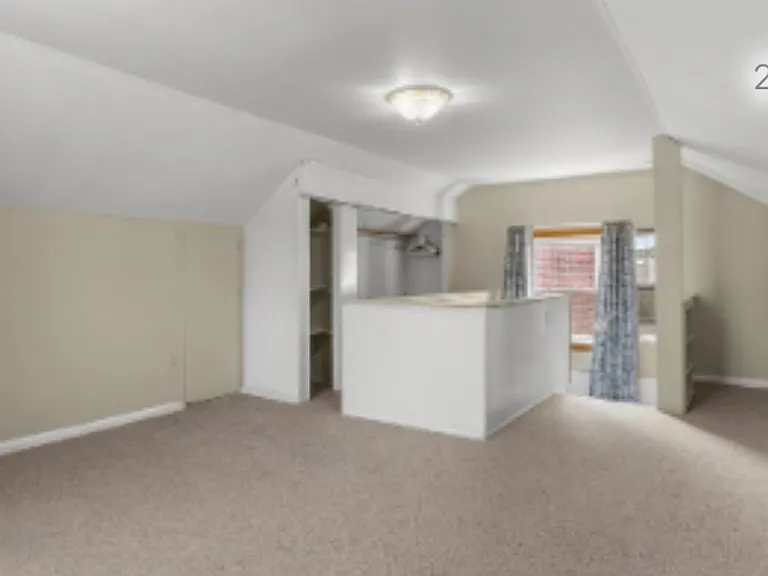 15587 Russell Ave — Photo 19