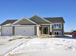 3932 Aries Ln SW, Rochester, MN 55902