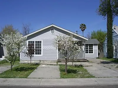2069 S Tuxedo Ave photo 1