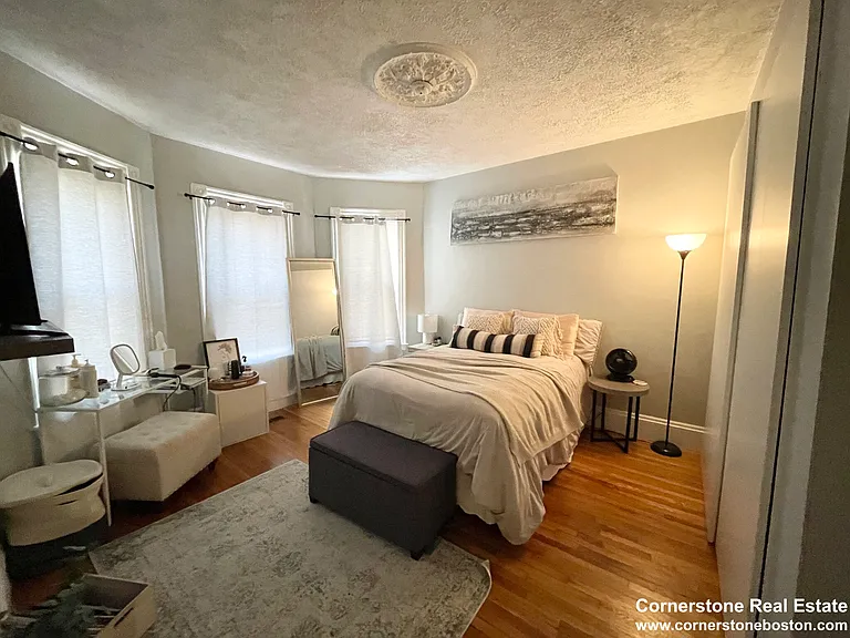 24 Pond St #1 — Photo 6