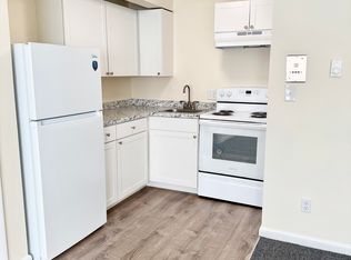 40 Mellen St APT 1, Framingham, MA 01702