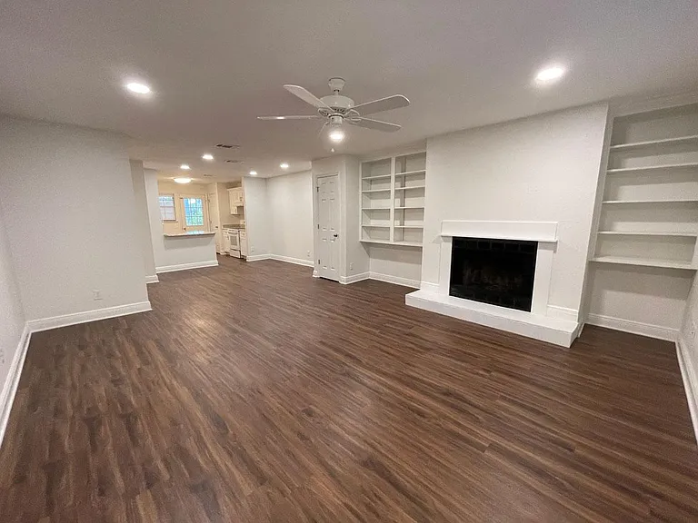 3720 Donovan Dr #C — Photo 17