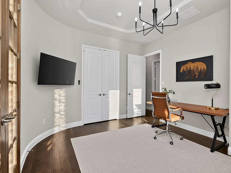 2626 Flat Bush Ave — Photo 43