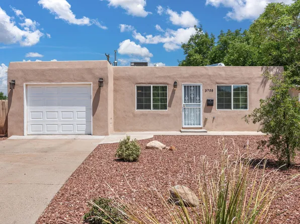 3705 Palo Duro Ave NE, Albuquerque, NM 87110