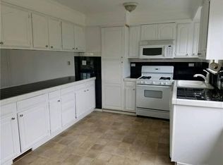 1715 S Cedar St, Tacoma, WA 98405