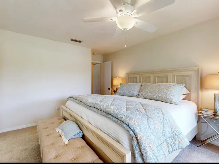 146 Blue Heron Dr #A — Photo 18