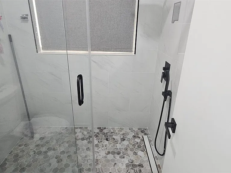 2262 Discovery Cir — Photo 32