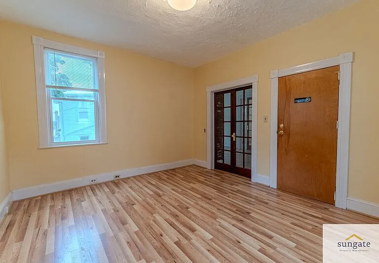 2900 E Strathmore Ave #1 — Photo 9