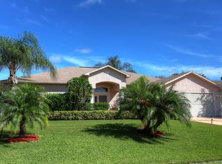 733 Tulip Dr, Sebastian, FL 32958