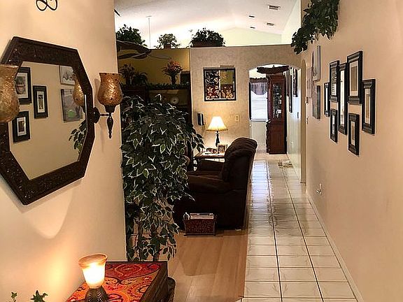 4th image of 1030 NW 125th Ave