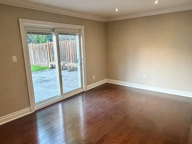 34 Manorhampton Dr — Photo 19