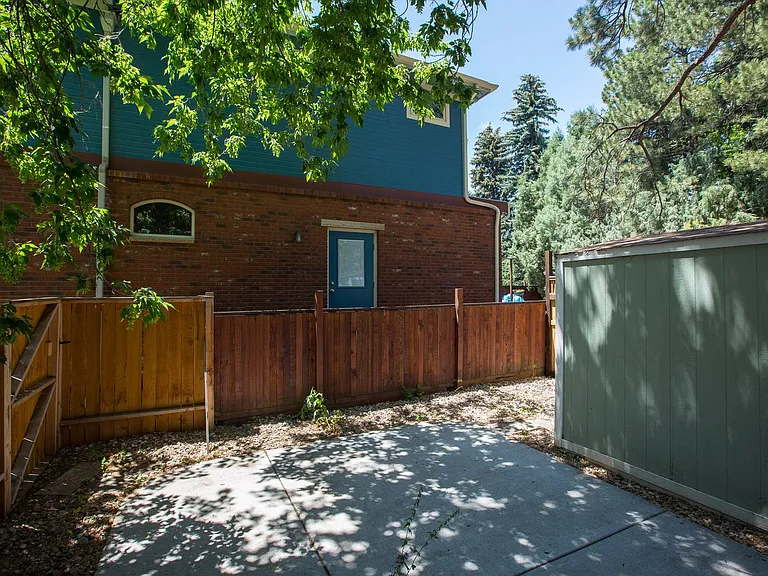 504 W Mountain Ave — Photo 15