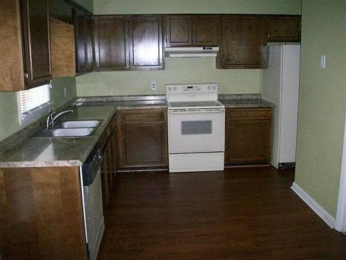 2nd image of 402 Randolph Dr