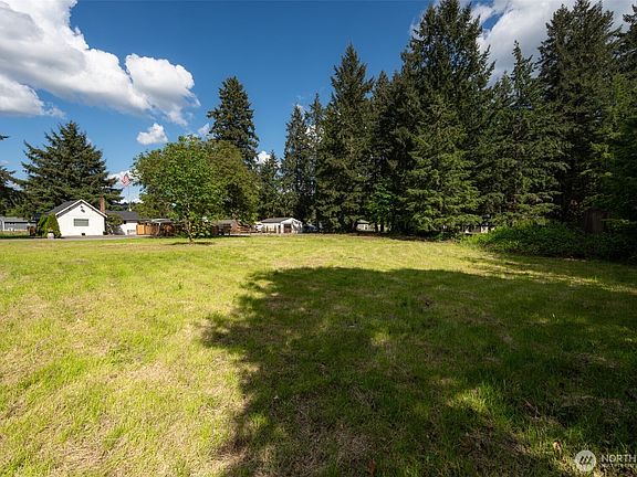 5th image of 20508 182nd Street Ct E