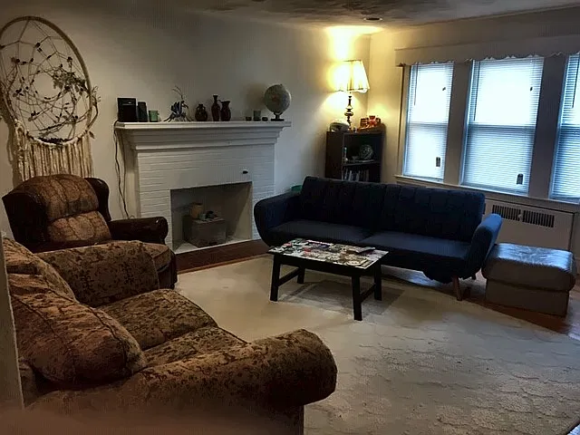 7 bed, $6,900 — Photo 4