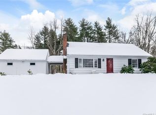 21 Ichabod Rd, Simsbury, CT 06070