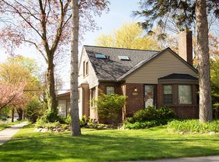 505 Catalpa Dr, Royal Oak, MI 48067