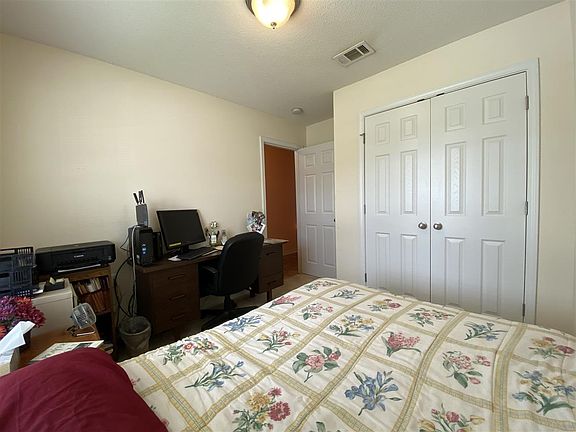4th image of 5873 Bilek Dr
