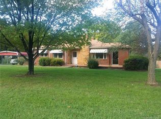 7106 Tuckaseegee Rd, Charlotte, NC 28214