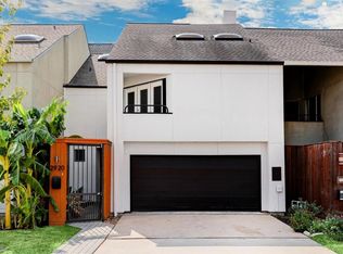 2920 Bering Dr, Houston, TX 77057