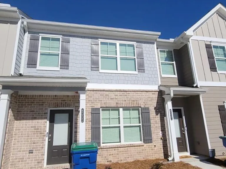 4333 Shaffer Ct — Photo 2