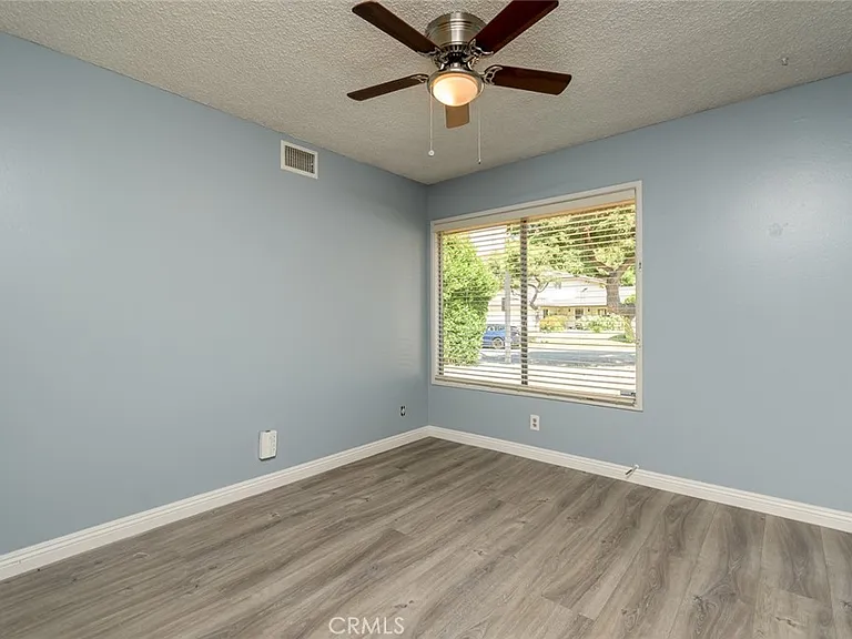 3436 Deerlane Dr — Photo 8