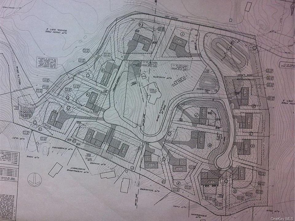 2nd image of 15 Dearman Close