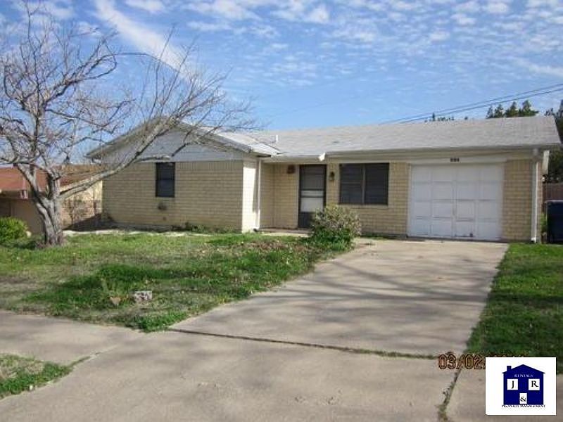 1st image of 806 N 19th St