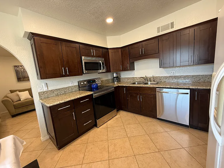 261 Cottonwood Dr — Photo 49