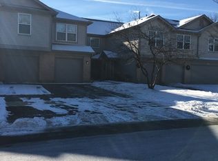 7150 Buchanan Dr, Gurnee, IL 60031