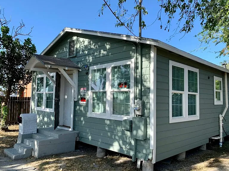 110 Pueblo St — Photo 14