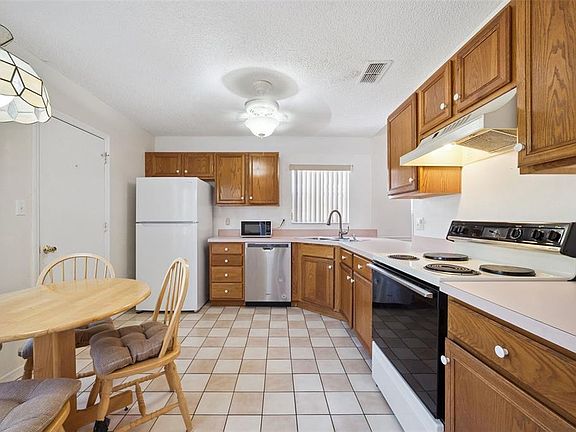 3rd image of 25312 GREEN HERON DRIVE