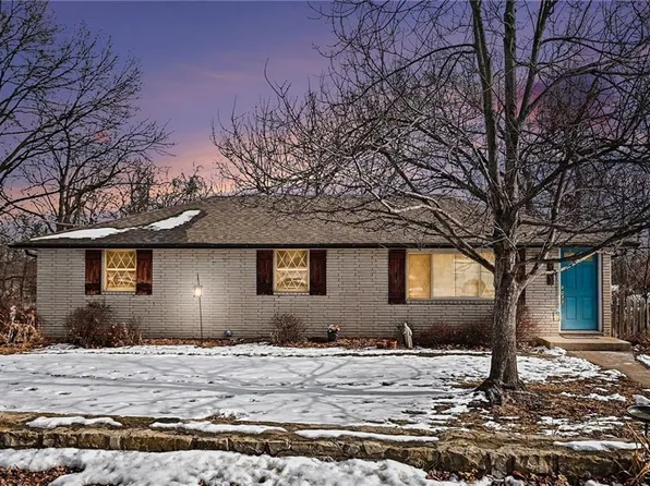 5103 NW High Drive Ter, Riverside, MO 64150