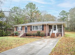 4022 Clark Dr, Ellenwood, GA 30294