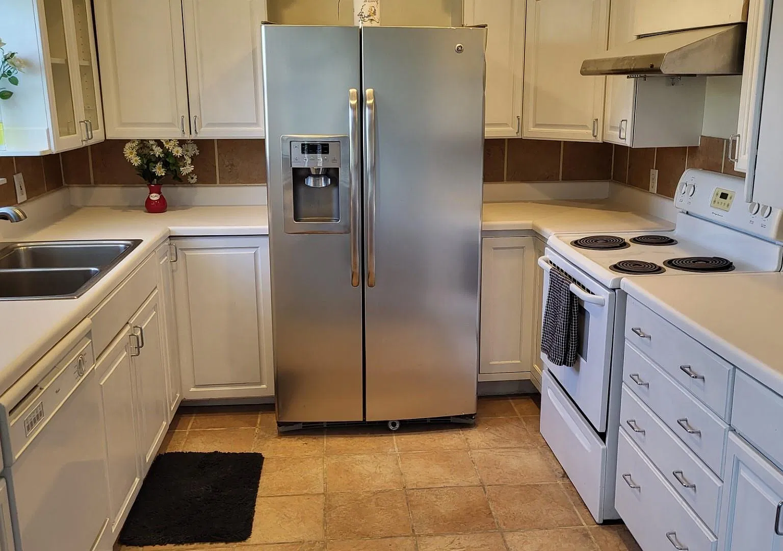 1 bed, 1.0 bath, 1070 sqft, $1,450 — Photo 3