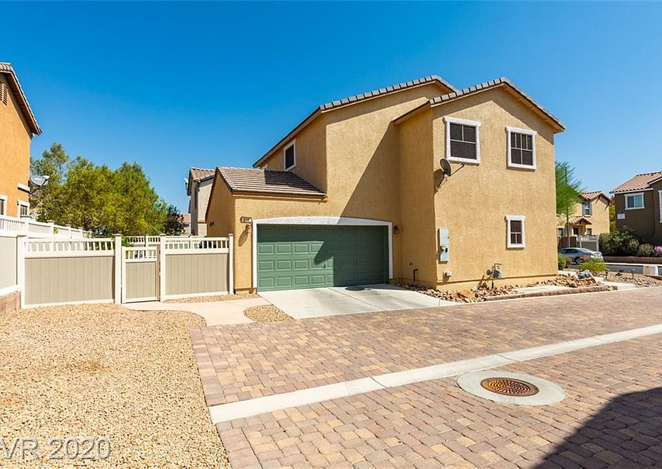 1st image of 916 Heritage Cove Dr