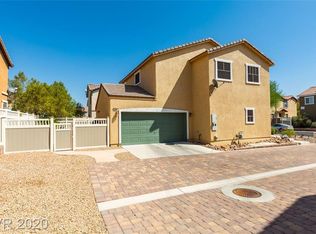 916 Heritage Cove Dr, Henderson, NV 89011
