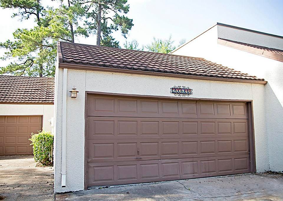 1st image of 20309 Sunny Shores Dr #B