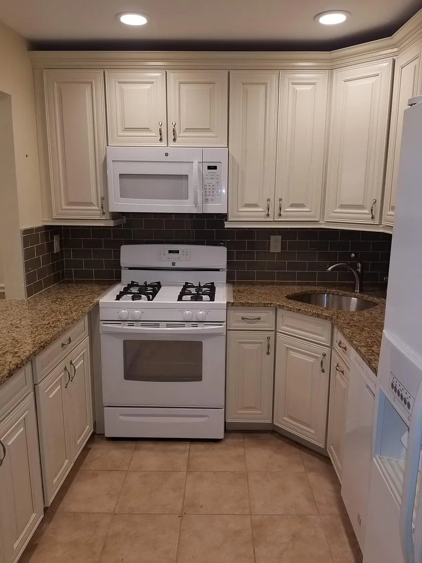 73 Honeysuckle Ln photo 1