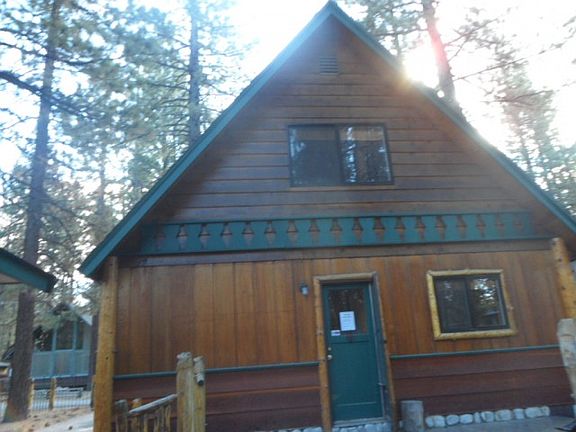 5th image of 2641 William Ave