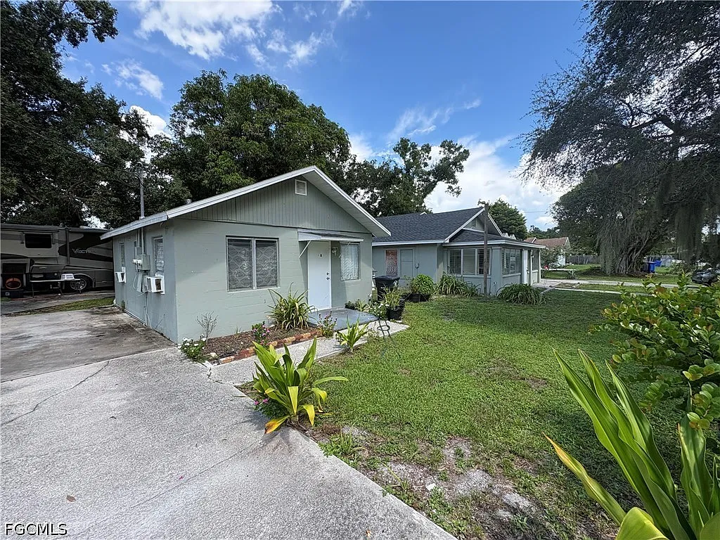 3 bed, 1.0 bath, 1080 sqft, $1,500 — Photo 3