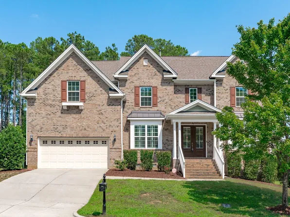 509 Crooked Pine Dr, Cary, NC 27519