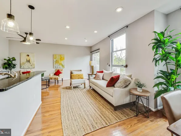 343 Cedar St NW APT 310, Washington, DC 20012