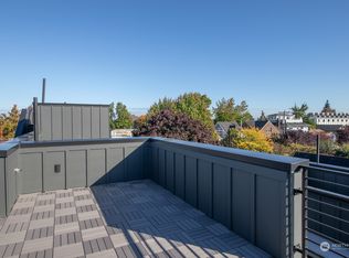 6551 Greenwood Ave N #B, Seattle, WA