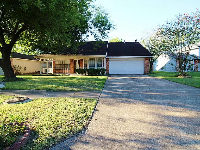 12026 Kleinmeadow Dr — Photo 1