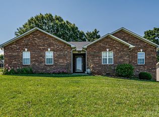 1109 Counselor Dr, Newton, NC 28658