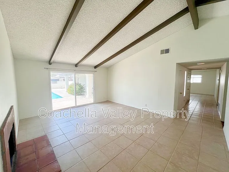 76716 New York Ave — Photo 6