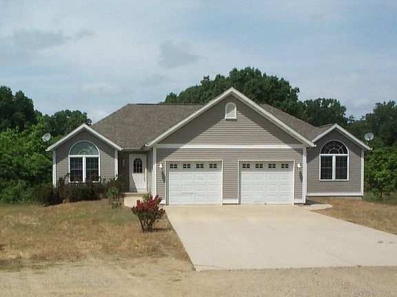 4th image of 10588 Stadium Dr #1