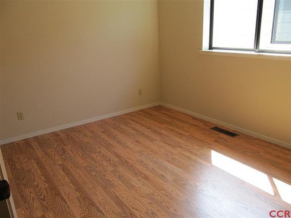 5th image of 428 Mitchell Dr