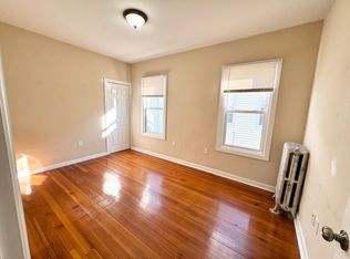 21 Sudan St APT 2, Dorchester, MA 02125